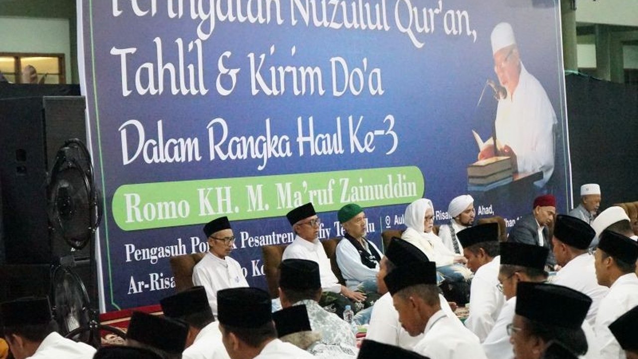 Wali Kota Kediri, Vinanda Prameswati, mengajak seluruh umat Muslim meningkatkan semangat ibadah di bulan Ramadhan, menjadikan Nuzulul Quran sebagai momentum mempererat tali silaturahmi dan ukhuwah Islamiyah.