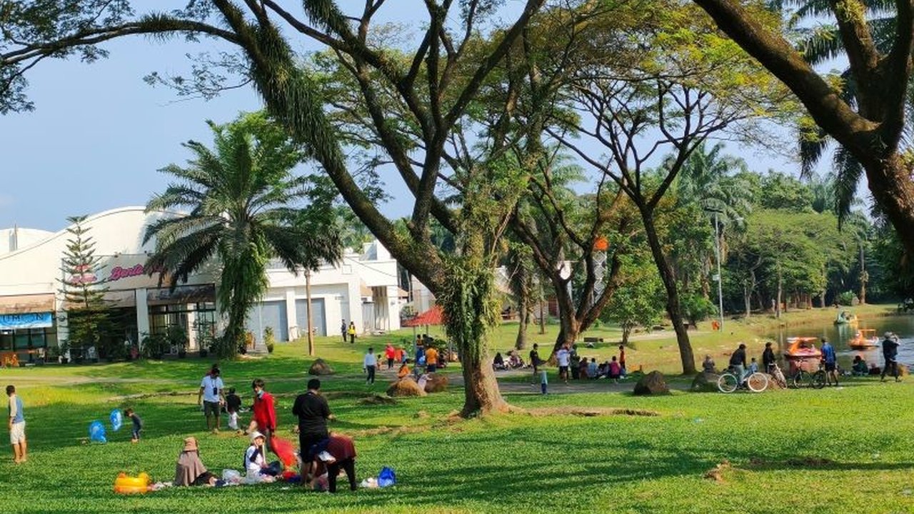 Psikolog Ratih Ibrahim menyarankan pemanfaatan libur Lebaran untuk aktivitas keluarga guna mengurangi ketergantungan gawai pada anak, serta menekankan pentingnya keseimbangan dan komunikasi dalam keluarga.