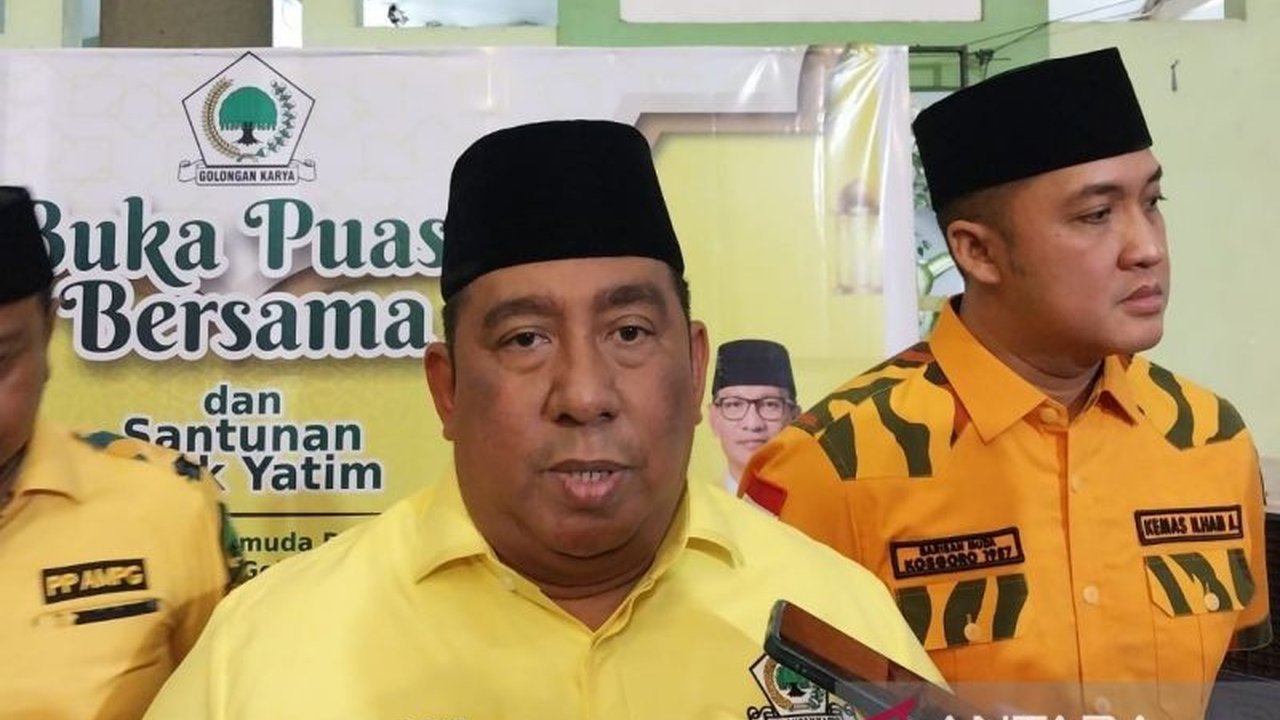 Partai Golkar menargetkan perekrutan 2 juta kader muda pada 2025 melalui pembentukan organisasi kemasyarakatan dan kepemudaan (OKP) di seluruh Indonesia, guna memperkuat basis partai.