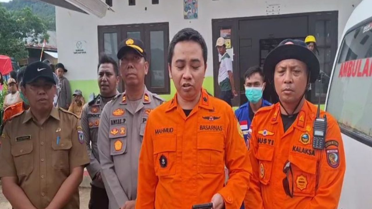 Tim SAR gabungan berhasil menemukan jasad Daktu Lakbi (64), satu dari dua korban yang terseret arus Sungai Masuppu di Mamasa, Sulawesi Barat, setelah pencarian selama tiga hari.
