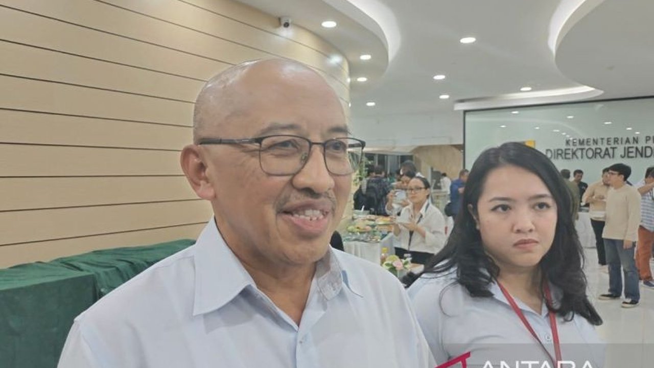 Waskita Karya menawarkan kepemilikan sahamnya di Tol Cimanggis-Cibitung kepada Bakrie Group hingga 1 Agustus 2025 sebagai bagian dari strategi divestasi aset jalan tol.