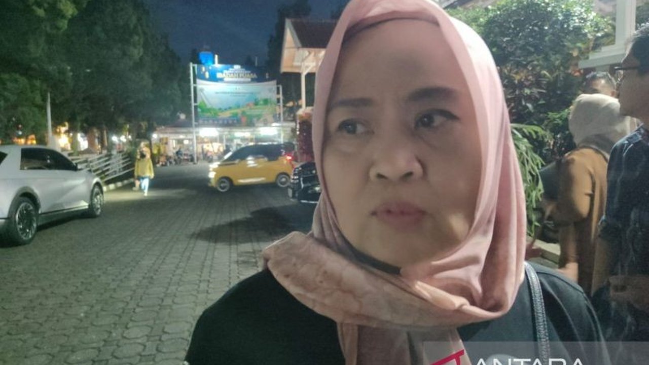 Operasi pasar bersubsidi (Opadi) serentak di Jawa Barat diharapkan mampu menekan lonjakan harga kebutuhan pokok menjelang Lebaran 2025.