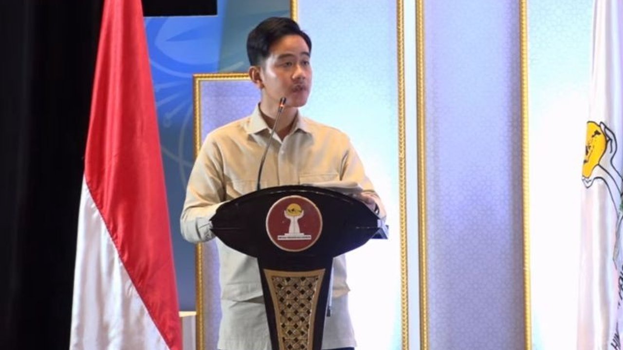 Wakil Presiden Gibran Rakabuming Raka mengajak HIPMI berperan aktif dalam hilirisasi industri dan memberdayakan petani, nelayan, serta UMKM untuk kemajuan ekonomi Indonesia.