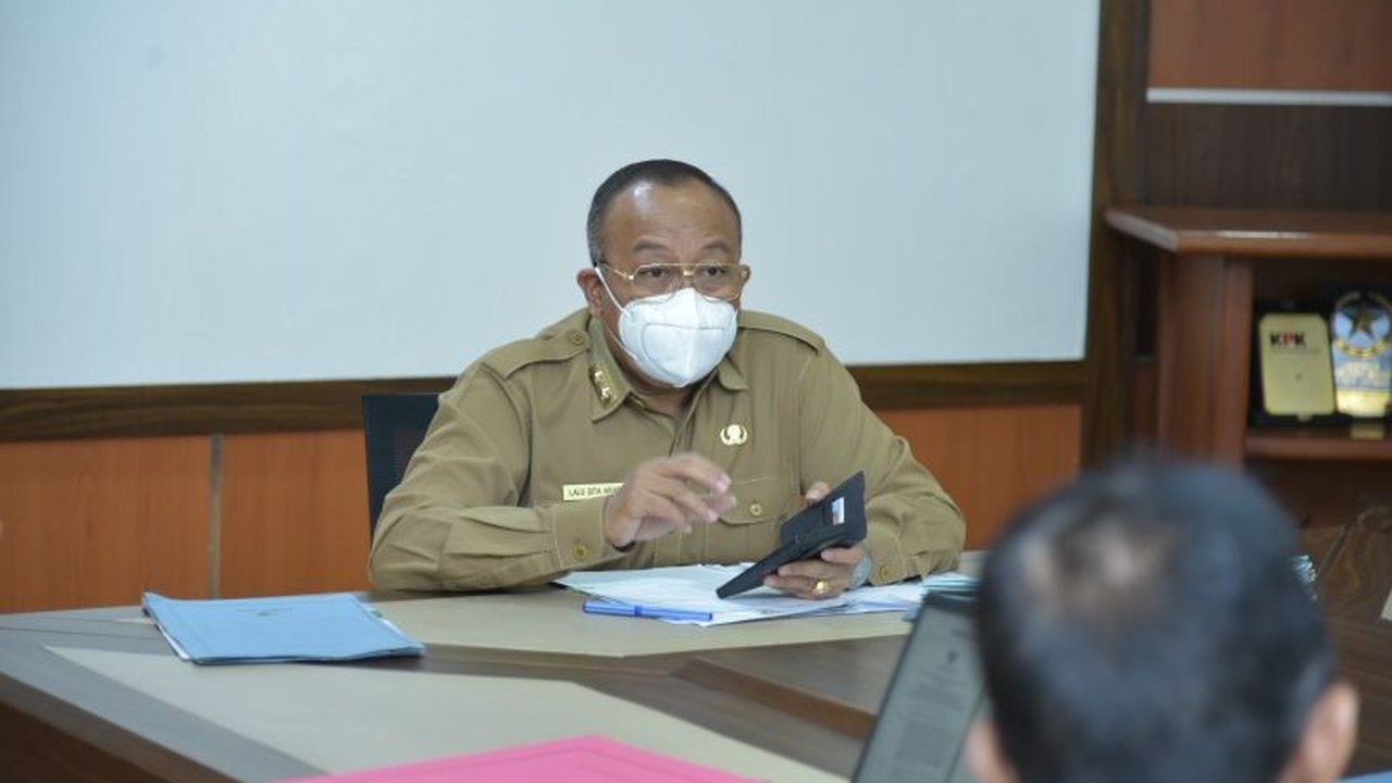 Pemprov NTB berhasil menurunkan angka kemiskinan hingga keluar dari 10 besar daerah termiskin secara nasional berkat optimalisasi pembangunan ekonomi inklusif.