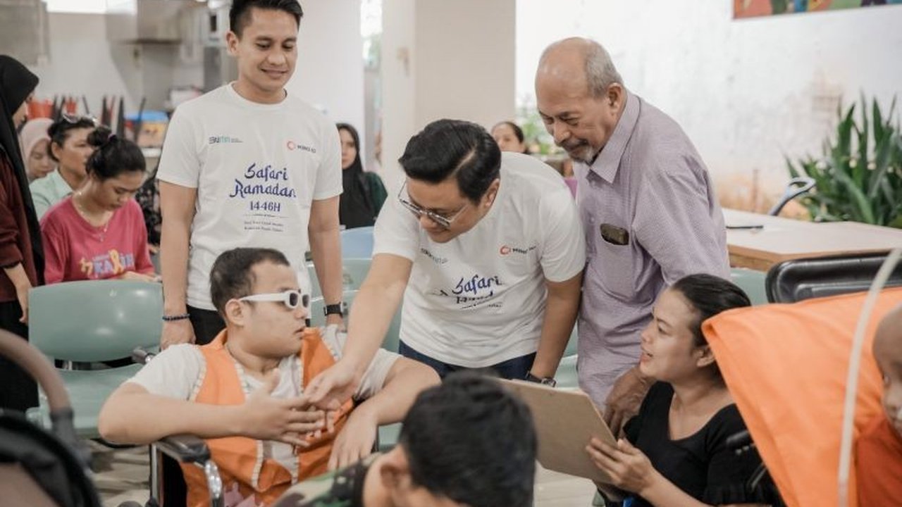MIND ID menyalurkan santunan berupa sembako dan berbagai kegiatan interaktif kepada 50 anak penderita kanker dan pengurus Yayasan Kasih Anak Kanker Indonesia (YKAKI) selama Ramadhan.