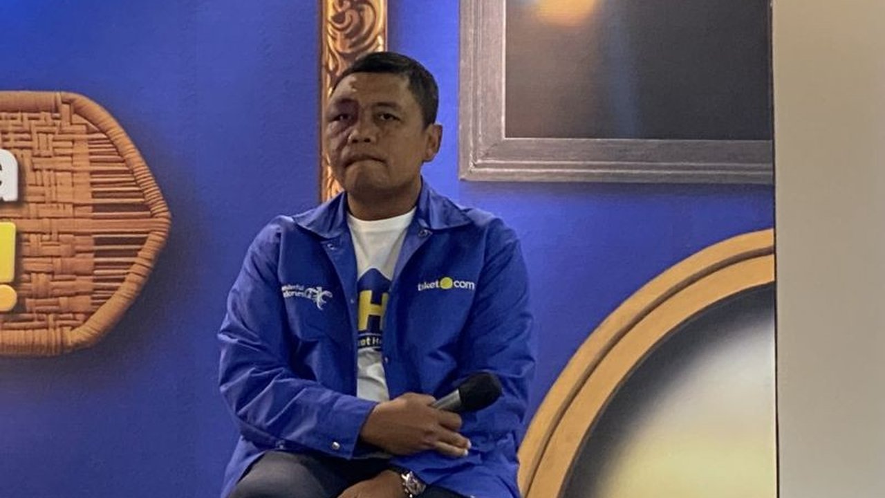 Jelang Lebaran 2025,  pilih transportasi mudik yang nyaman dan aman dengan 3 kiat jitu: pesan tiket jauh hari, sesuaikan moda transportasi dengan jarak dan jumlah keluarga, serta cek prakiraan cuaca BMKG.  Nikmati perjalanan pulang kampung!