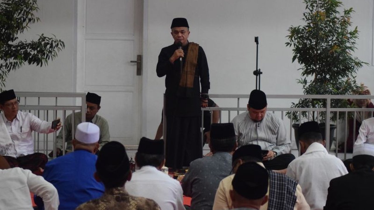 Tim Safari Ramadhan Pemkot Palu mengunjungi 200 masjid di Sulawesi Tengah untuk memperkuat ukhuwah Islamiyah dan syiar Islam selama Ramadhan.
