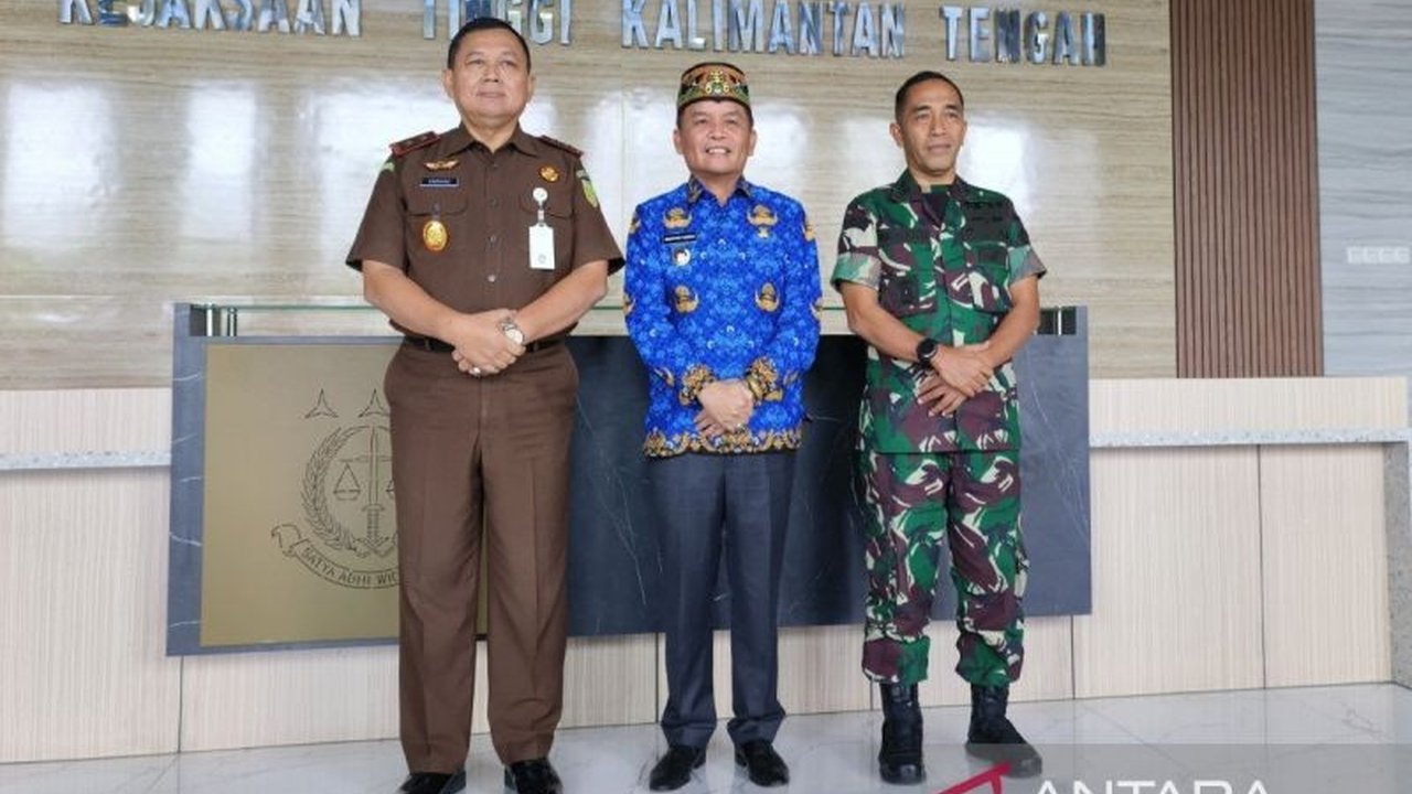 Pemerintah Provinsi Kalimantan Tengah berkomitmen mendukung penuh penertiban kawasan hutan oleh Satgas Garuda, sesuai Perpres Nomor 5 Tahun 2025, untuk optimalisasi pengelolaan hutan dan kesejahteraan masyarakat.