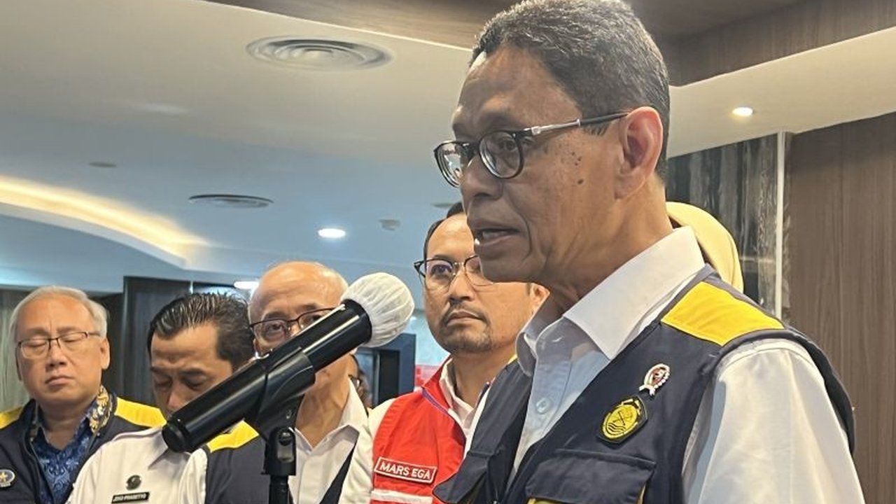 Wakil Menteri ESDM dan Direktur Utama BP-AKR memastikan stok BBM di SPBU swasta aman selama libur Lebaran, meskipun ada kendala administrasi sebelumnya.