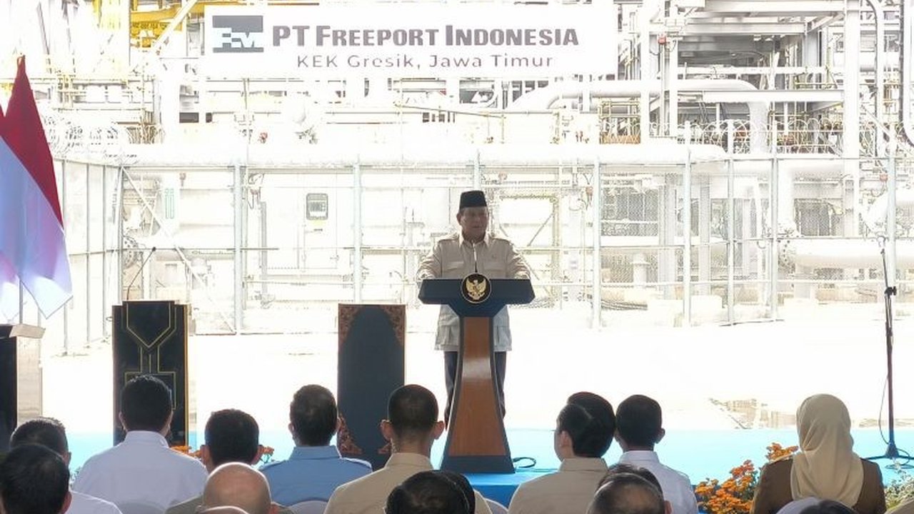 Presiden Prabowo Subianto menegaskan komitmennya untuk memberantas pertambangan ilegal dan penyelundupan yang merugikan negara, seiring peresmian pabrik pemurnian emas terbesar di Gresik.