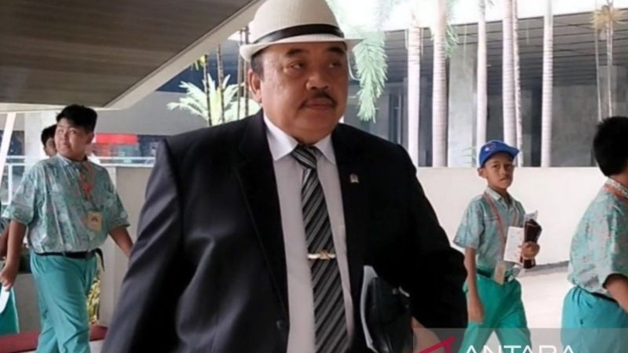 Anggota DPR, Ateng Sutisna, optimis Kopdes Merah Putih dapat meningkatkan kesejahteraan desa jika dikelola dengan model yang tepat dan menghindari kesalahan masa lalu KUD.