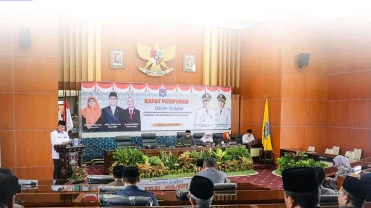 Pemerintah Kota Mataram mengajukan tiga rancangan peraturan daerah (ranperda) krusial untuk pengembangan tata ruang, pariwisata, dan RSUD, guna mendukung kemajuan kota.