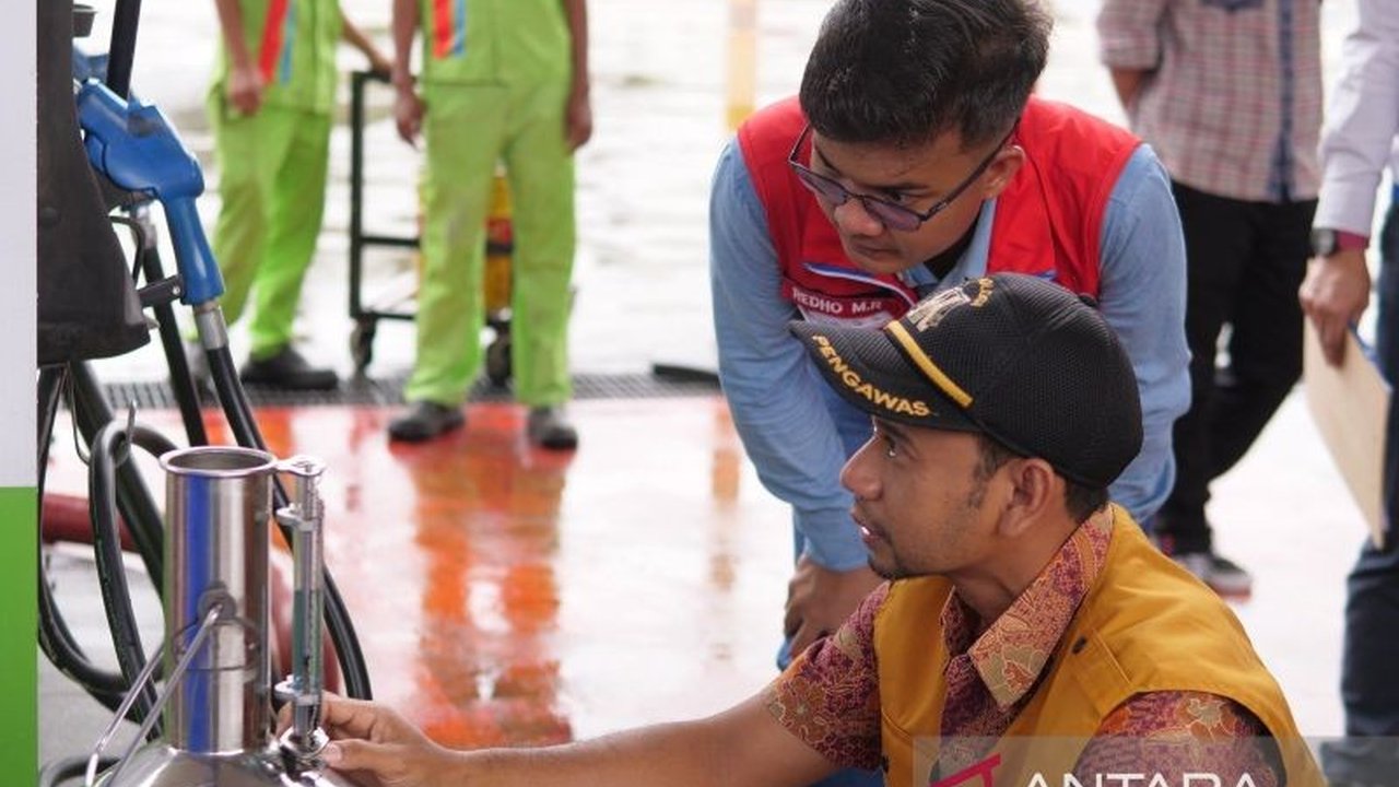 Pemerintah Kota Pontianak dan Pertamina Patra Niaga Region Kalimantan melakukan pengecekan langsung ke sejumlah SPBU untuk memastikan takaran dan kualitas BBM sesuai standar.
