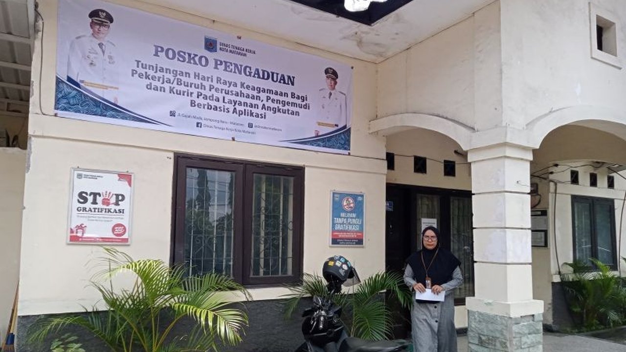 Dinas Ketenagakerjaan Kota Mataram membuka posko pengaduan THR 2025 untuk pekerja, buruh, pengemudi, dan kurir online, melayani pengaduan dan konsultasi pembayaran THR hingga 27 Maret 2025.