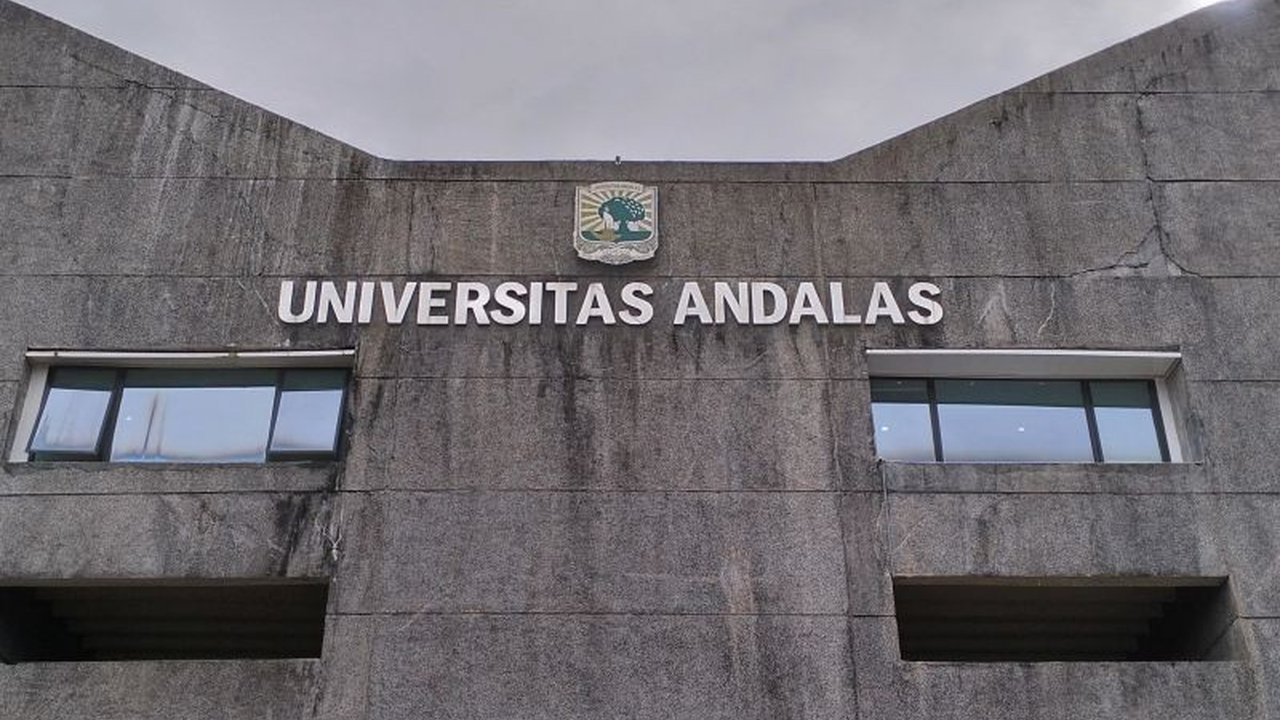 Universitas Andalas (Unand) resmi menjadi lembaga Nazir Wakaf Uang, membuka peluang besar penguatan filantropi dan pemberdayaan ekonomi berbasis wakaf untuk kemajuan pendidikan dan riset.