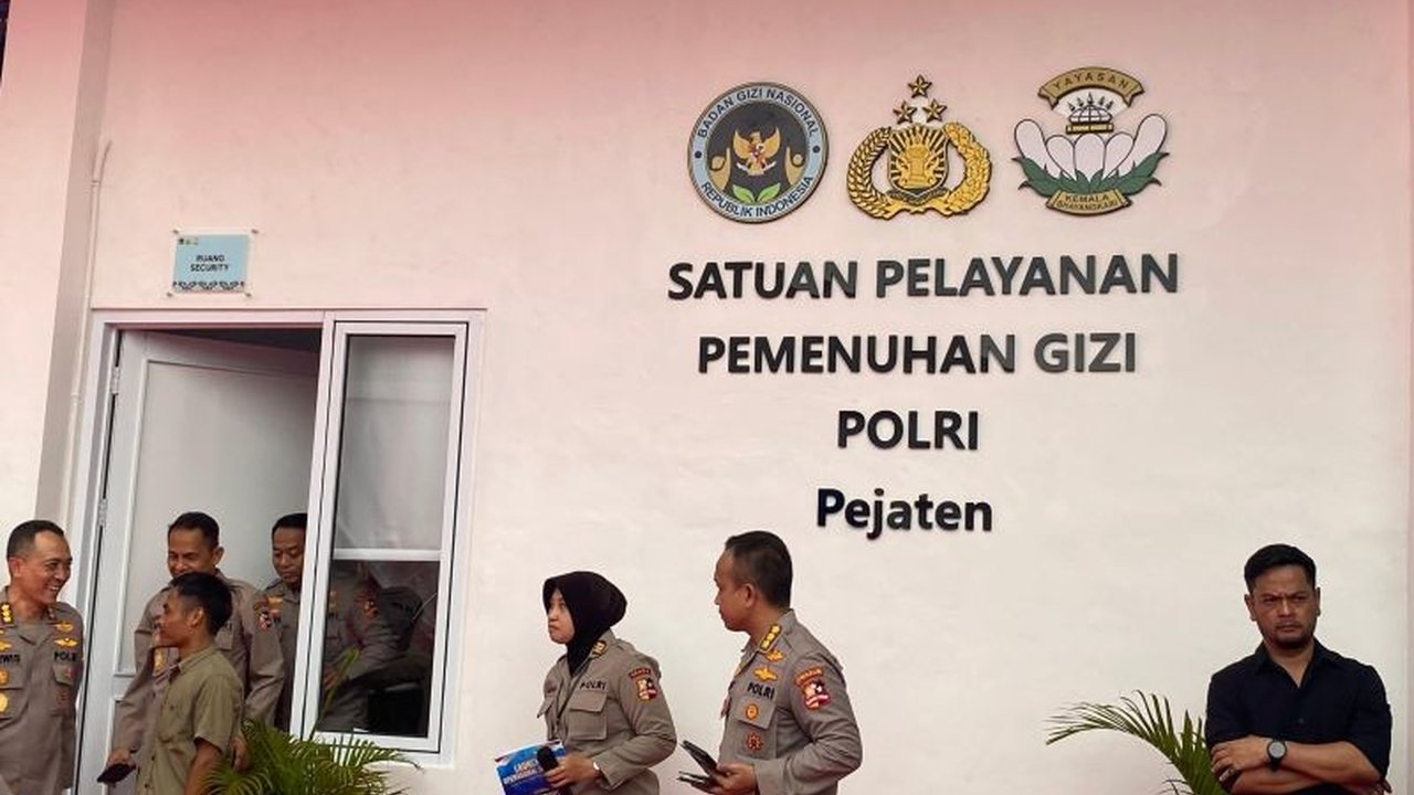 Badan Nasional Pangan (BGN) tekankan infrastruktur sebagai kunci utama keberhasilan program Makan Bazis Gratis (MBG), selain anggaran dan SDM terlatih, dengan target 82,9 juta penerima manfaat pada September 2025.