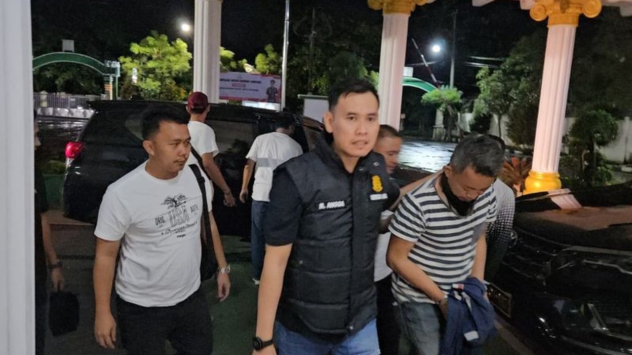 Kejaksaan Negeri Bandarlampung berhasil menangkap Ahmad Zainal Abidin Arif, terpidana DPO kasus korupsi dana KUR senilai Rp2.011.810.393 di Jawa Barat.