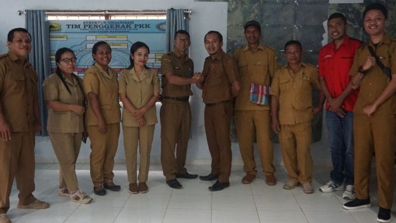 Diskominfo Manggarai berinisiatif mengoptimalkan website desa untuk meningkatkan transparansi pemerintahan, akuntabilitas anggaran, dan partisipasi masyarakat, serta mendorong Desa Go Digital.