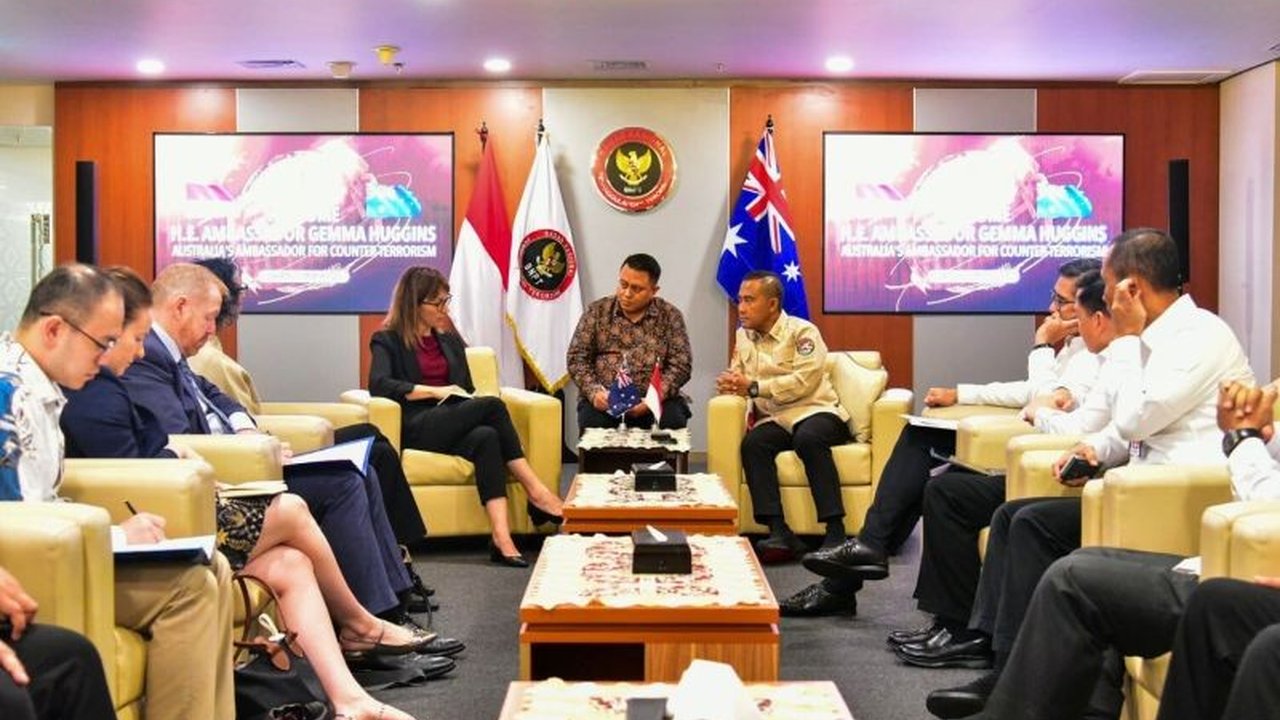 Indonesia dan Australia meningkatkan kerja sama dalam mencegah terorisme, dengan fokus pada deteksi dini melalui program RAN PE dan penanganan ancaman lone wolf.