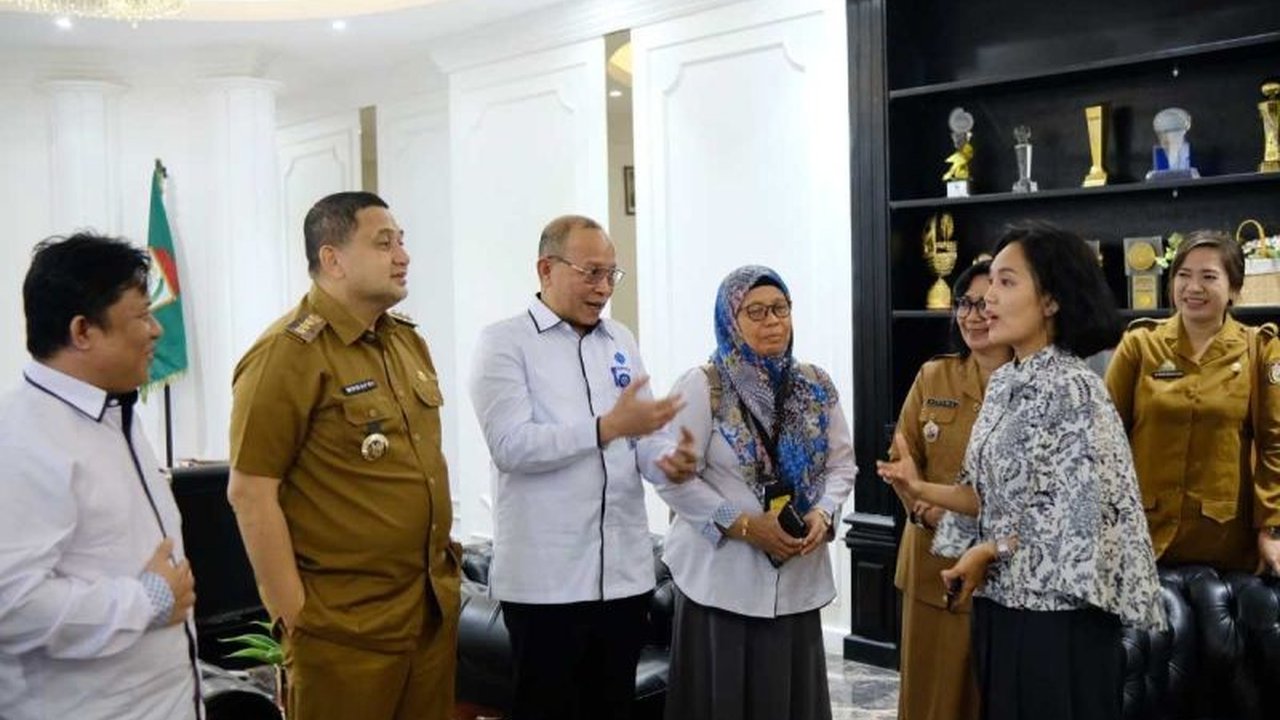 Pemerintah Kota Makassar dan Balai Besar Pelatihan Vokasi dan Produktivitas (BBPVP) Makassar berkolaborasi membangun pusat kreatif atau creative hub untuk meningkatkan keterampilan tenaga kerja dan mengurangi angka pengangguran.