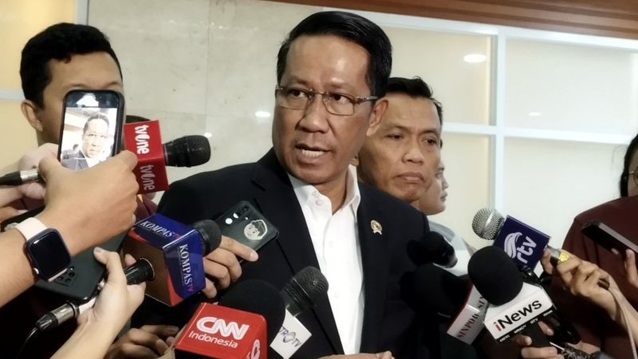 Menteri Hukum dan HAM mengungkapkan bahwa hanya 14 kementerian/lembaga yang dapat diisi oleh prajurit TNI aktif berdasarkan RUU perubahan UU TNI, menyusul pembahasan di Komisi I DPR RI.