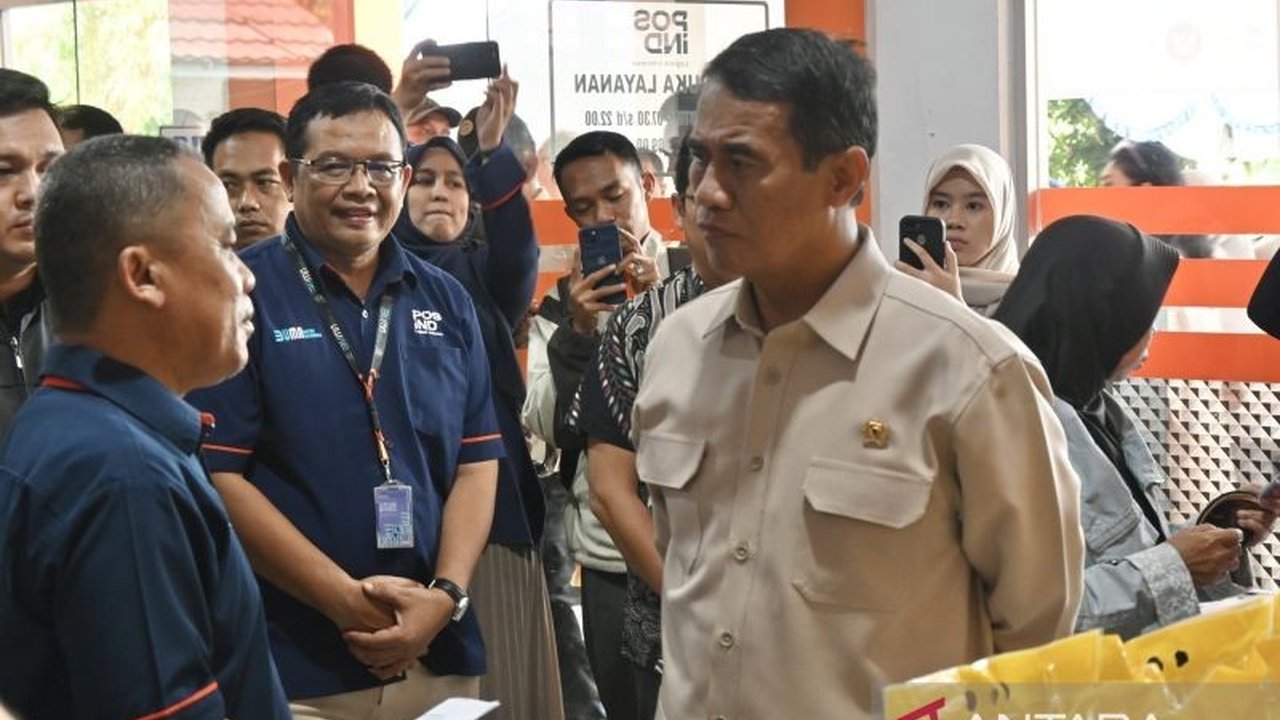 Menteri Pertanian memastikan gerakan pasar murah akan terus dilakukan untuk menjaga ketersediaan dan stabilitas harga pangan, terutama menjelang Idul Fitri.