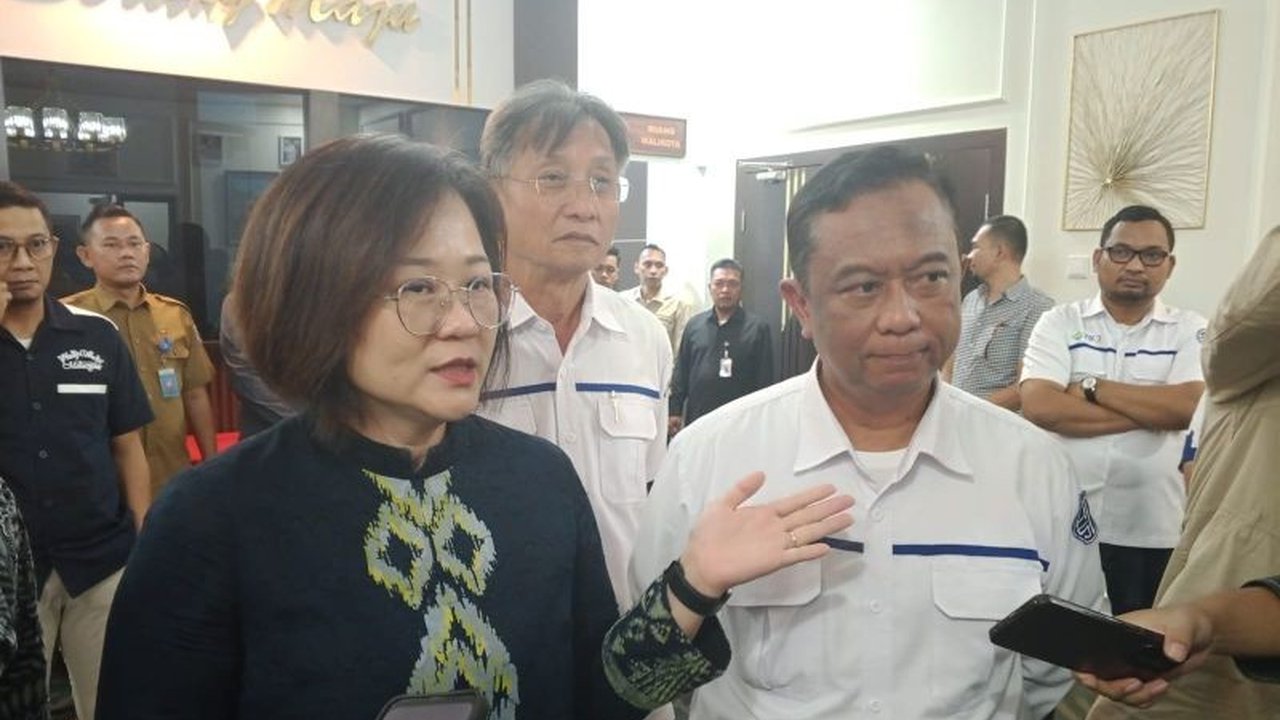 Pemkot Serang gandeng PIK 2 melalui program CSR untuk mengatasi masalah banjir yang selama ini membebani APBD Kota Serang. Kerja sama ini diharapkan mengurangi beban APBD dan mempercepat pembangunan infrastruktur.