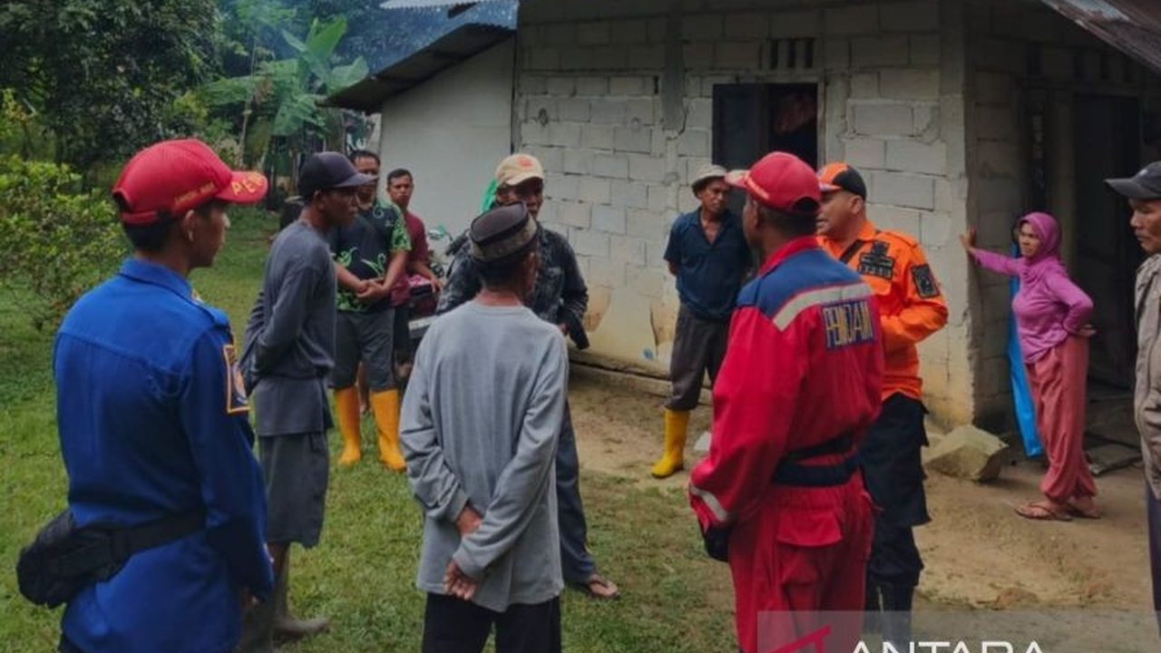 Pencarian Warga Desa Cerucuk yang Hilang di Hutan Belitung