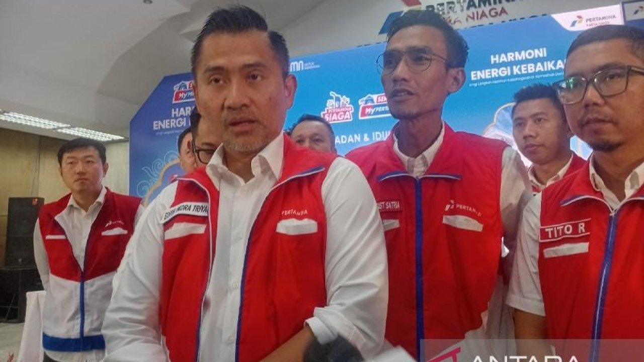 PT Pertamina Patra Niaga Regional Sumbagut meningkatkan pengecekan kualitas BBM di 240 SPBU di Sumut menjelang Lebaran 2025 untuk memastikan ketersediaan dan kualitas bahan bakar bagi masyarakat.