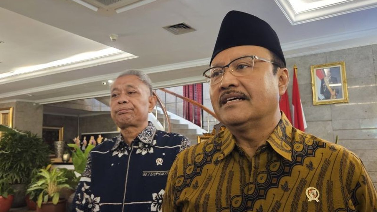 Gempa bumi berkekuatan 5,5 SR mengguncang Sumut, Menteri Sosial Syaifullah Yusuf pastikan bantuan logistik segera disalurkan ke korban di Tapanuli Utara dan Mandailing Natal.