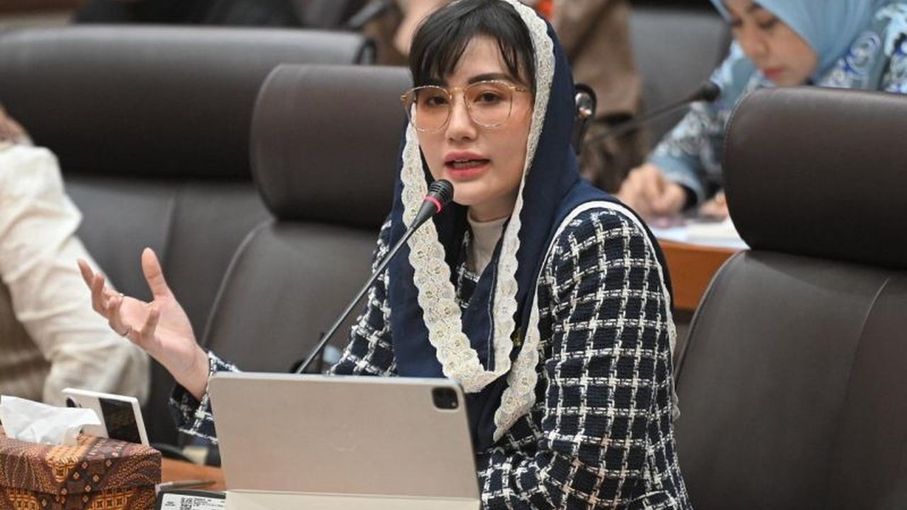 Anggota Komisi VII DPR, Novita Hardini, menyoroti program KUR yang justru mencekik UMKM karena minimnya pendampingan dan lemahnya ekosistem bisnis, sehingga perlu perbaikan agar berpihak pada pelaku usaha.