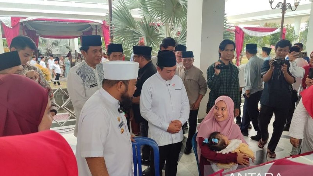 Gubernur Bengkulu resmikan program Cek Kesehatan Gratis (CKG) di seluruh puskesmas Kota Bengkulu sebagai hadiah ulang tahun dari Presiden Prabowo Subianto, memberikan akses pemeriksaan kesehatan gratis bagi warga yang berulang tahun.