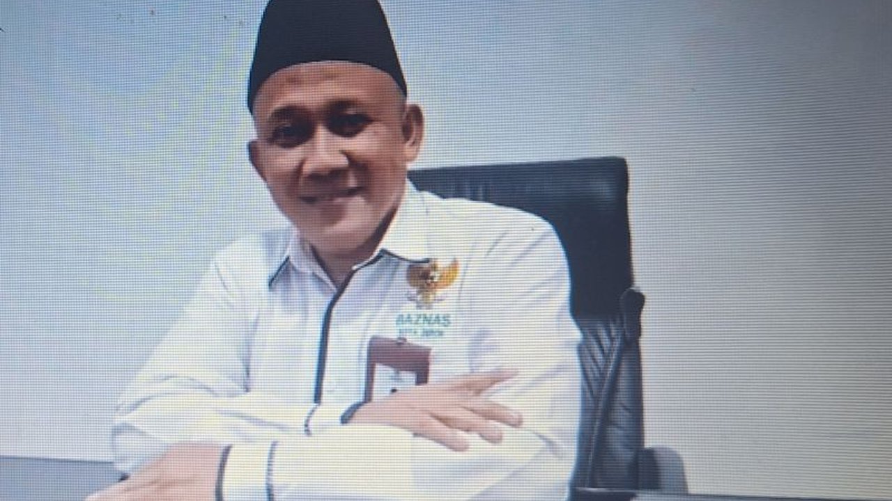 Badan Amil Zakat Nasional (Baznas) Kota Depok menetapkan zakat fitrah 1446 H sebesar Rp45 ribu per jiwa, atau setara 2,7 kg beras, memberikan fleksibilitas pembayaran bagi masyarakat.