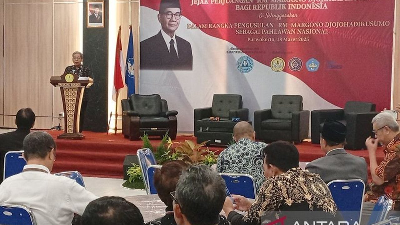Bupati Banyumas mengusulkan almarhum RM Margono Djojohadikusumo, pendiri BNI dan negarawan visioner, sebagai pahlawan nasional, didukung oleh berbagai pihak.