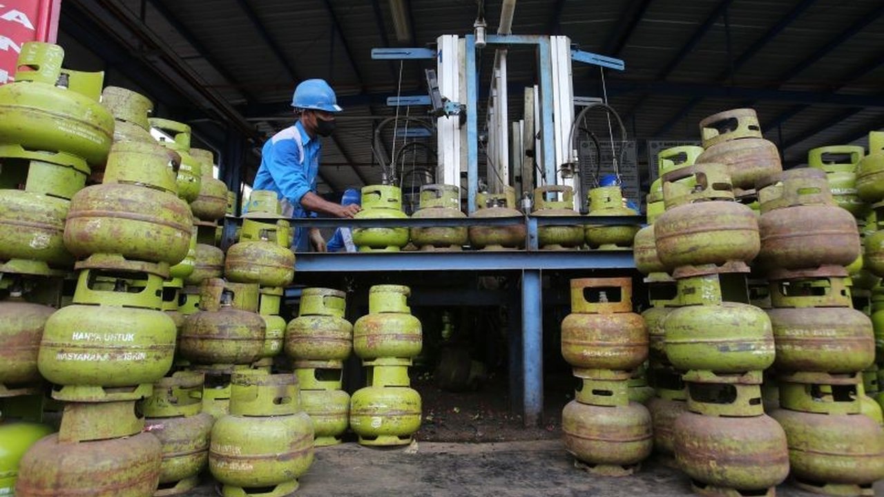 Forum Industri Pengguna Gas Bumi (FIPGB), APGI, dan Asaki meminta pemerintah memastikan alokasi subsidi gas sesuai Kepmen ESDM No. 76K/2025 agar kebijakan Harga Gas Bumi Tertentu (HGBT) efektif.