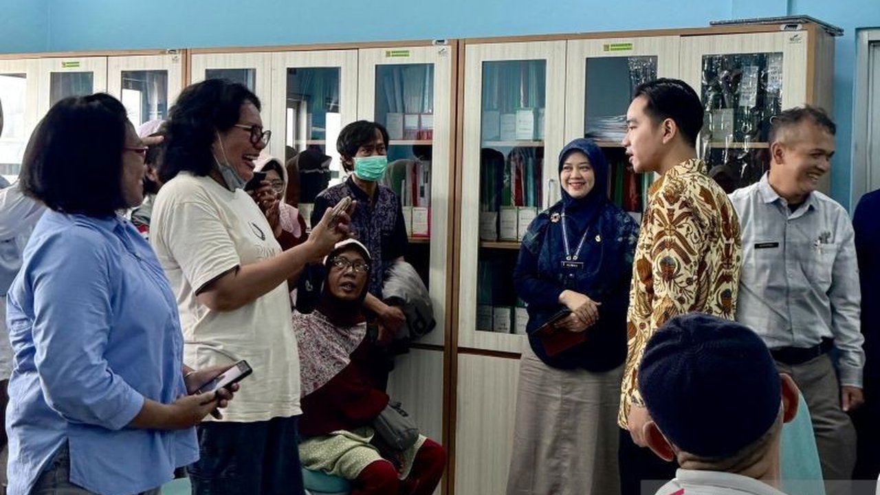 Wakil Presiden Gibran Rakabuming Raka menekankan pentingnya sinergi pemerintah pusat dan daerah untuk keberhasilan program pemeriksaan kesehatan gratis yang telah menjangkau lebih dari 777.000 peserta.