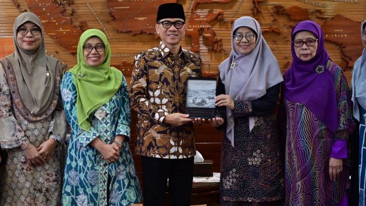 Kementerian Desa dan PP Aisyiyah berkolaborasi untuk meningkatkan moral masyarakat desa, dimulai dari pembenahan moral anak dan pemberdayaan ekonomi, guna mewujudkan Indonesia maju.