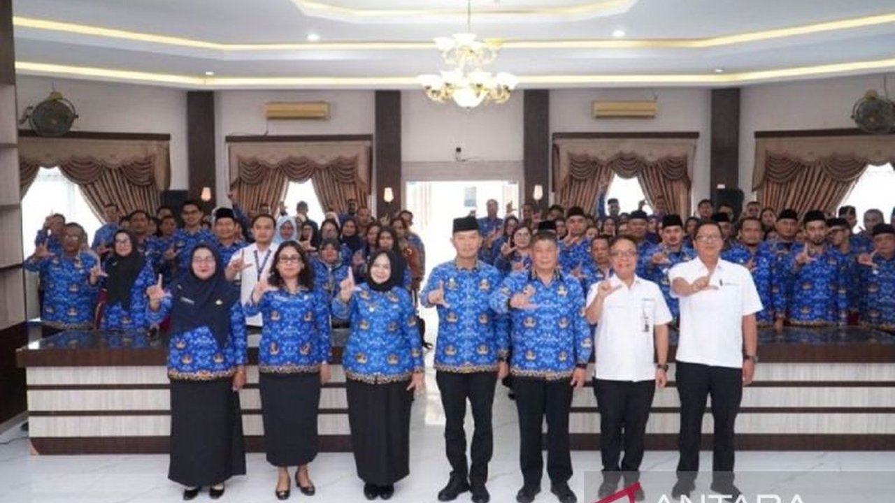 Pemkab Langkat berkomitmen untuk mencapai Universal Health Coverage (UHC) sebesar 98 persen pada tahun 2025 dengan mendaftarkan tambahan 19.593 jiwa ke JKN melalui Perubahan APBD 2025.