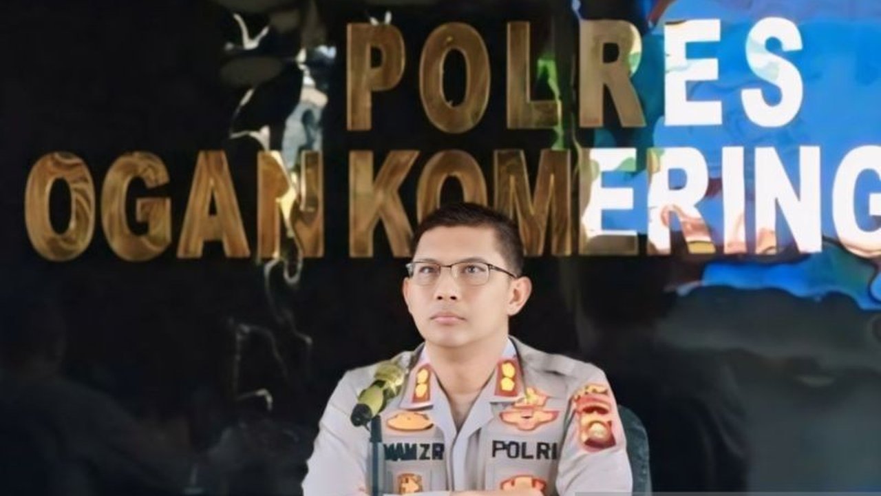 Polres OKU kerahkan 119 personel untuk Operasi Ketupat Musi 2024 guna mengamankan arus mudik Lebaran 2025 di Jalinsum, dengan fokus pada pengamanan jalur rawan longsor dan pusat keramaian.