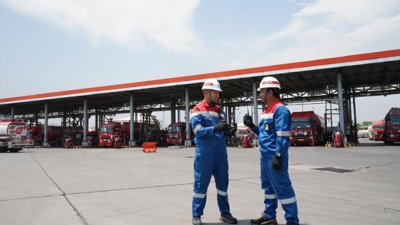 Pertamina memproyeksikan peningkatan konsumsi BBM jenis gasoline di NTT sebesar 6,6 persen selama Lebaran 2025, terutama karena peningkatan mobilitas masyarakat.