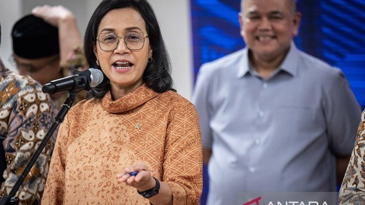 Menteri Keuangan melaporkan penyaluran THR ASN pusat telah mencapai 94,73 persen, dengan total Rp11,57 triliun untuk 1,91 juta personel, sementara penyaluran untuk ASN daerah masih dalam proses.