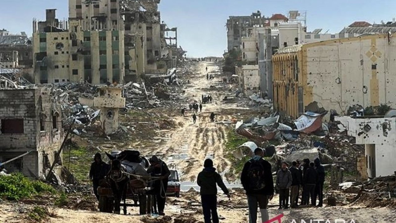 Utusan Palestina di PBB mendesak Dewan Keamanan PBB untuk segera bertindak menghentikan serangan Israel di Gaza yang telah menewaskan lebih dari 400 warga Palestina.