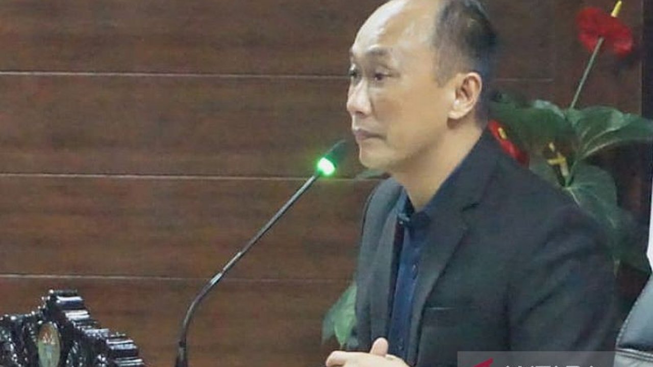 Kepala BKN, Zudan Arif, mengajak jajarannya untuk meninjau kembali desain besar pengelolaan ASN guna mendukung cita-cita negara sesuai UUD 1945, termasuk pengembangan karier dan uji kompetensi.