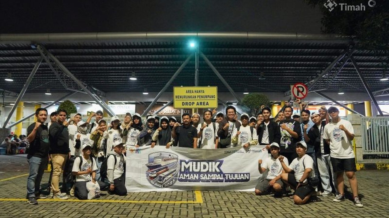PT Timah membantu 60 mahasiswa asal Kepulauan Riau yang kuliah di Pulau Jawa untuk mudik gratis ke kampung halaman demi merayakan Idul Fitri 1446 H melalui program 'Mudik Aman Sampai Tujuan'.