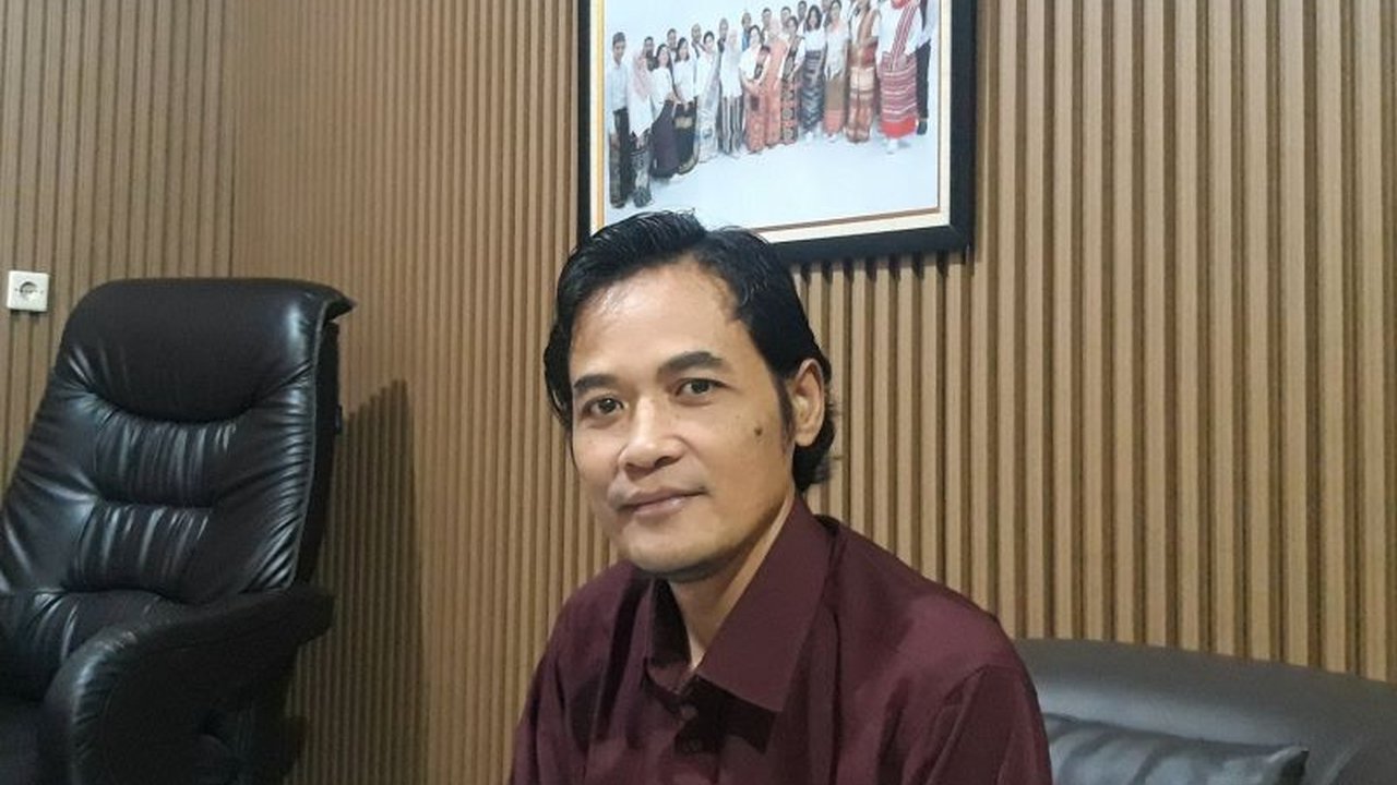 Balai Bahasa Provinsi NTT menggelar bimbingan teknis penulisan dan ilustrasi buku cerita anak dwibahasa untuk melestarikan bahasa daerah dan menghasilkan buku bacaan berkualitas.