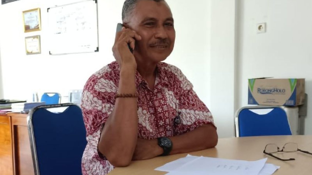 Badan Amil Zakat Nasional (Baznas) Kota Jayapura menyalurkan bantuan modal usaha sebesar Rp2 juta kepada delapan UMKM lokal dalam program 'Jayapura Sejahtera', dengan harapan dapat meningkatkan perekonomian masyarakat.