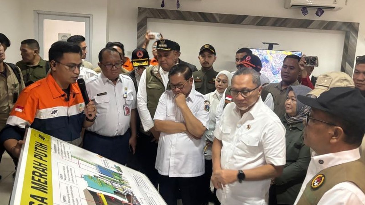 Menteri Zulkifli Hasan Apresiasi Pengolahan Sampah Menjadi Energi di Jakarta