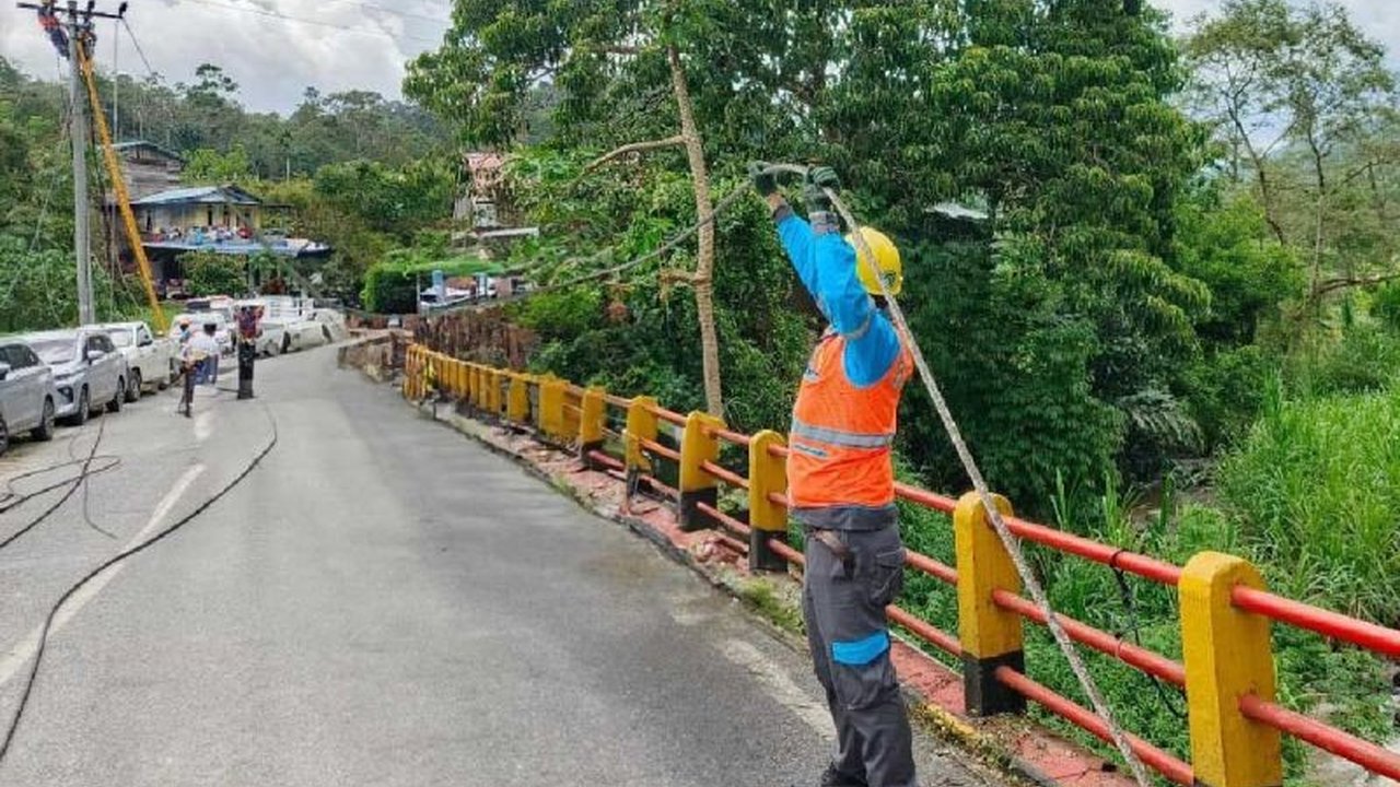 PLN Sumut Pulihkan Listrik Normal Pascagempa Taput