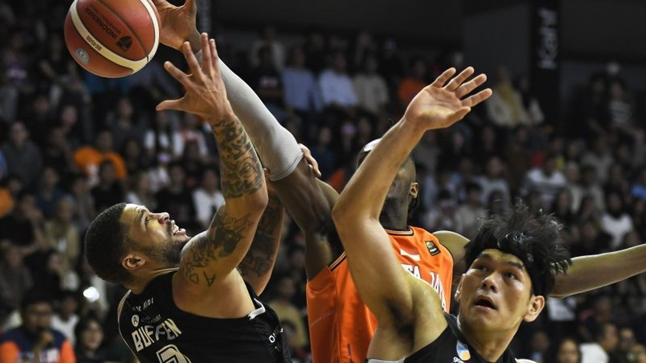 Rans Simba Bogor: Raja Baru IBL 2025 Setelah Tumbangkan Empat Raksasa?