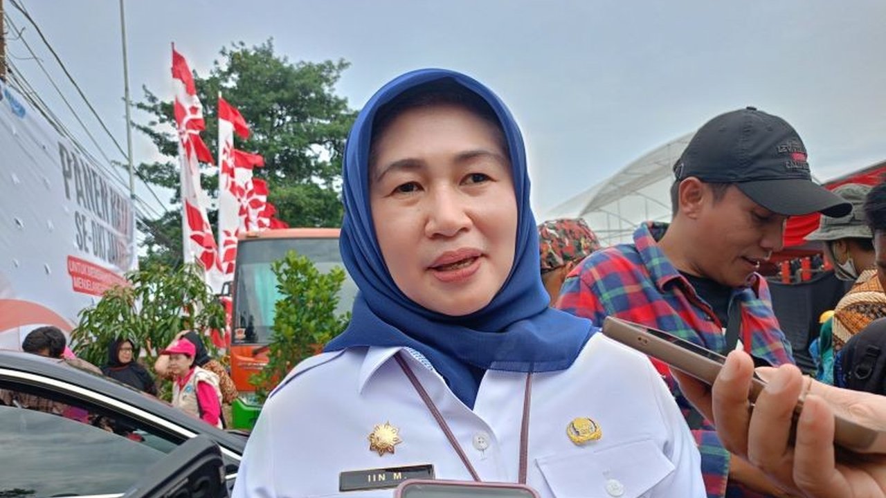 Pemkot Jaktim sukses panen raya 2,9 ton cabai, sayuran, dan ikan dari 100 titik urban farming, mendukung ketahanan pangan jelang Idul Fitri.